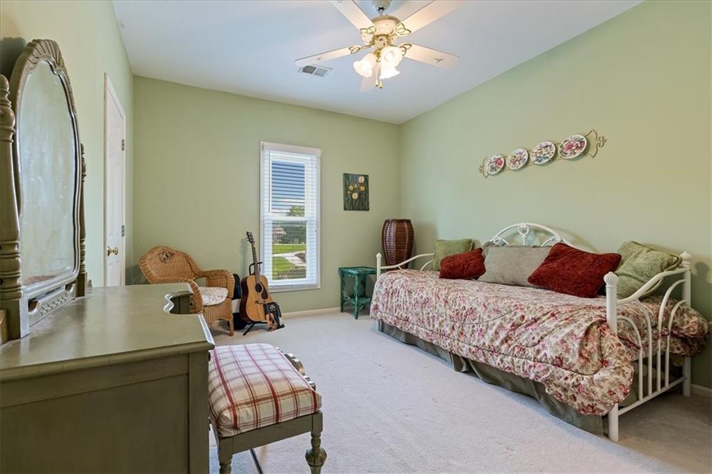 605 Edgewood Drive Property Photo 29