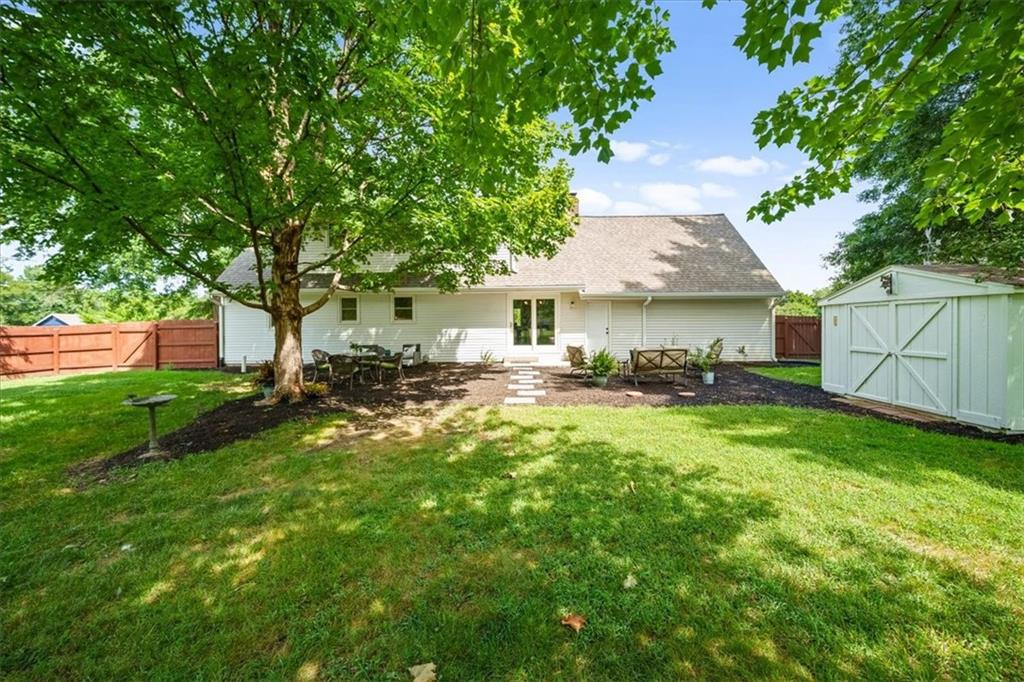 1421 Monterey Way Property Photo 32