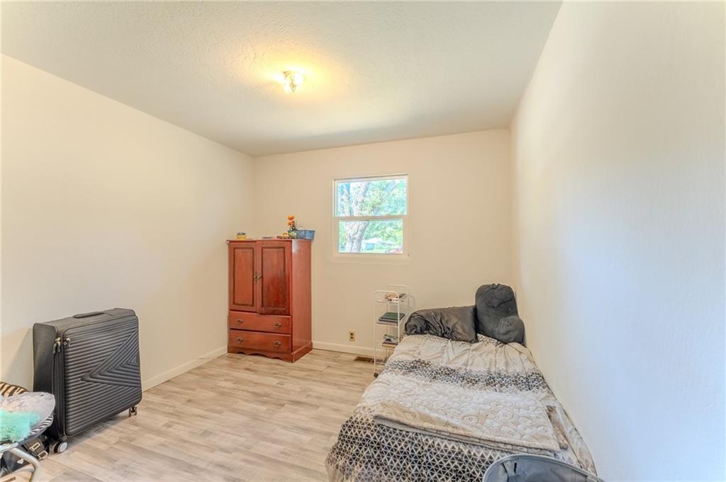1608 S Malcolm Avenue Property Photo 16