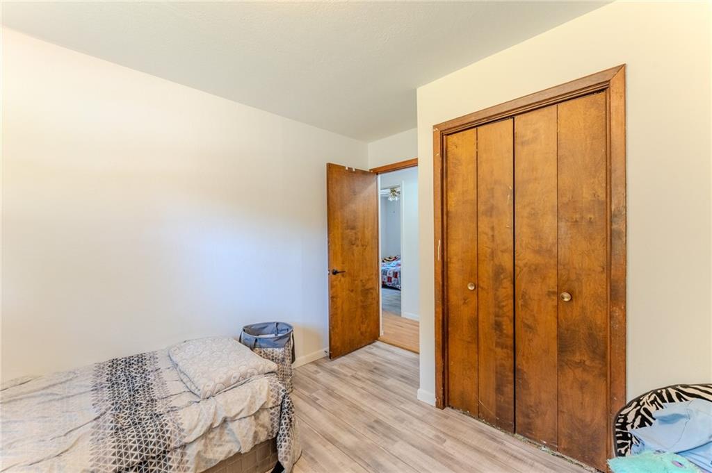 1608 S Malcolm Avenue Property Photo 17