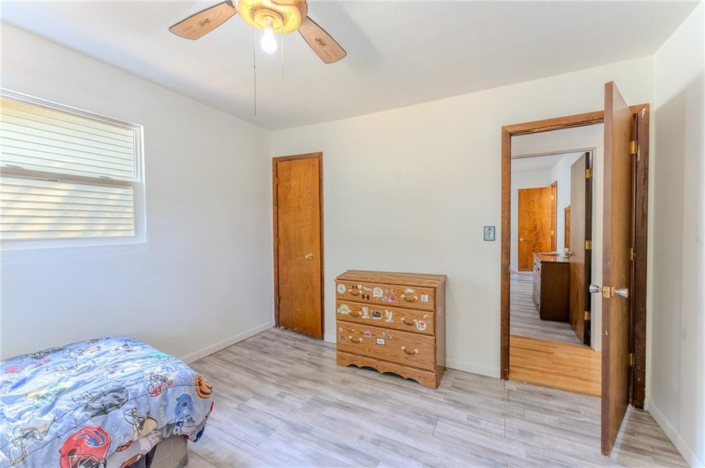 1608 S Malcolm Avenue Property Photo 19