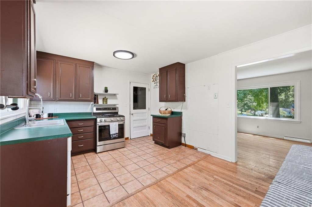 6930 Eby Avenue Property Photo 7