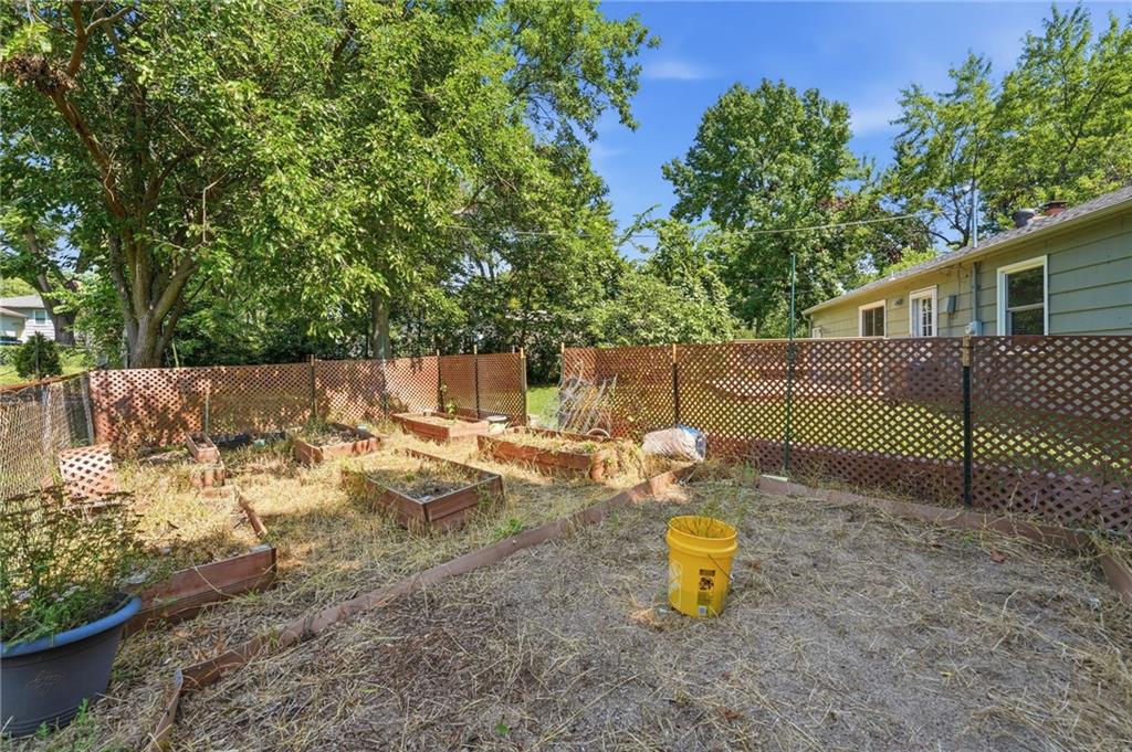 6930 Eby Avenue Property Photo 33