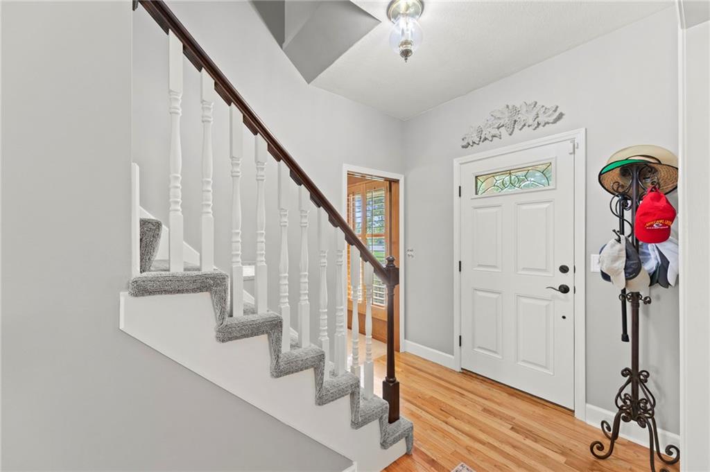 12272 W 154th Terrace Property Photo 4