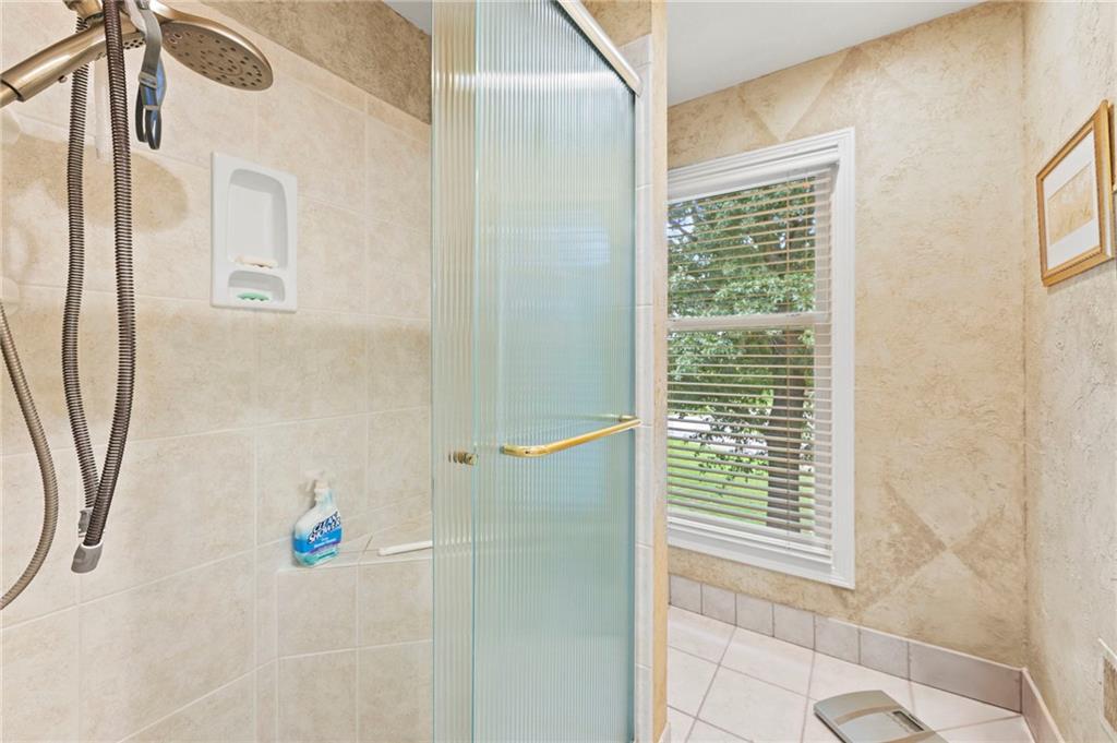 12272 W 154th Terrace Property Photo 41