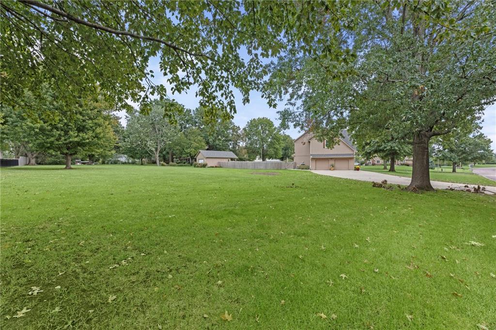 12272 W 154th Terrace Property Photo 72