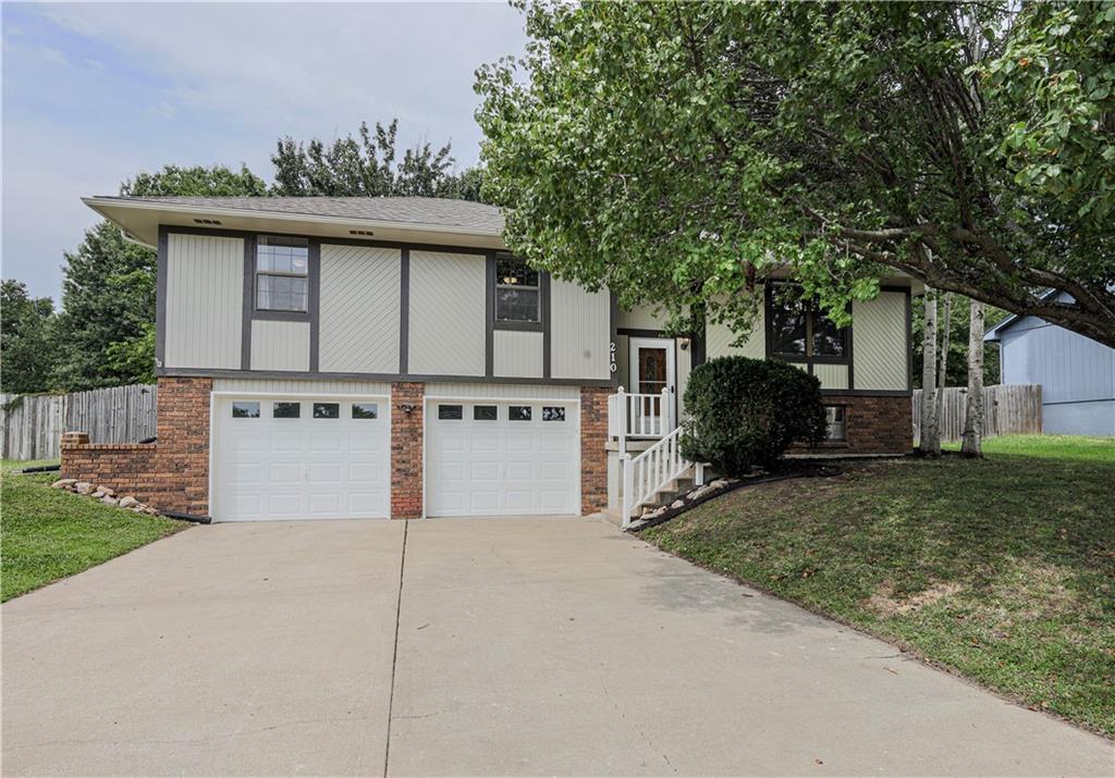 210 Dawn Avenue Property Photo 1