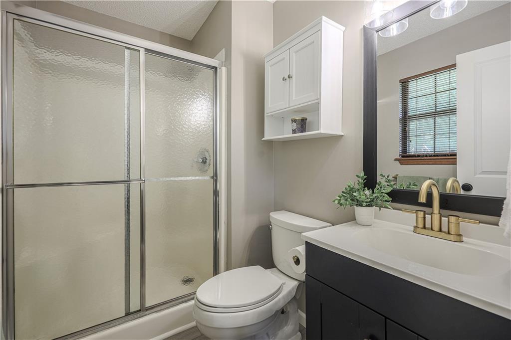 210 Dawn Avenue Property Photo 12