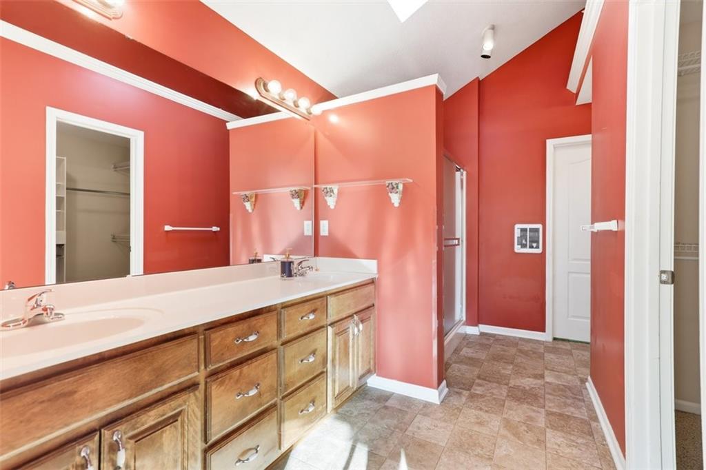 7304 N Cypress Avenue Property Photo 19
