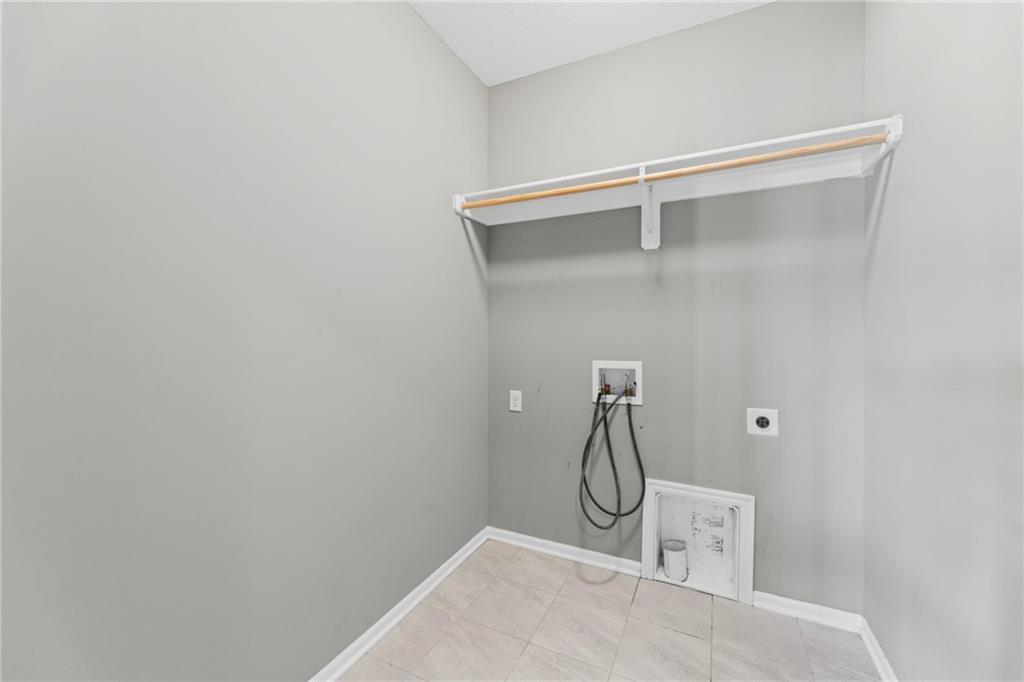9409 N Ditzler Avenue Property Photo 15