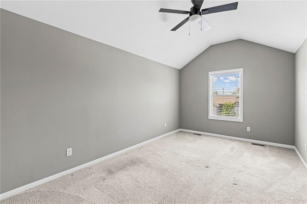 9409 N Ditzler Avenue Property Photo 25