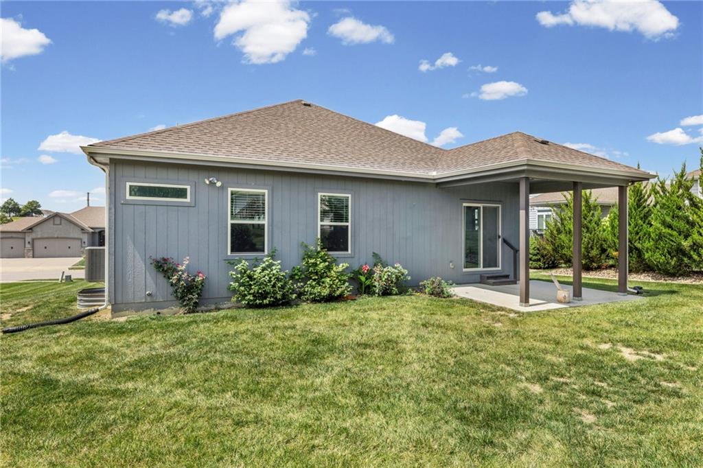 9409 N Ditzler Avenue Property Photo 34