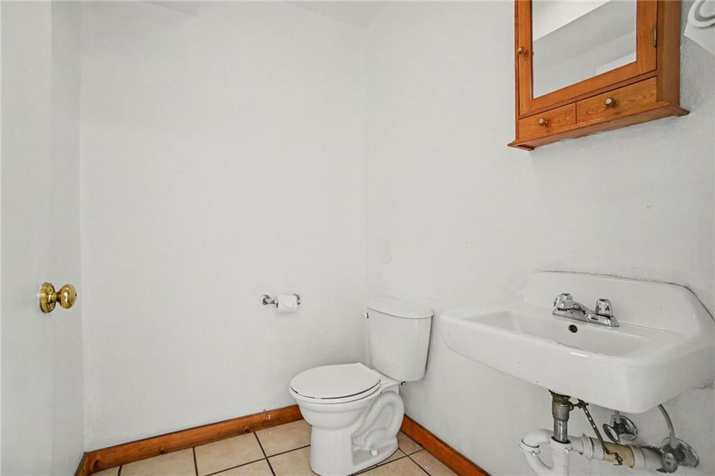 1726 Colhoun Street Property Photo 14