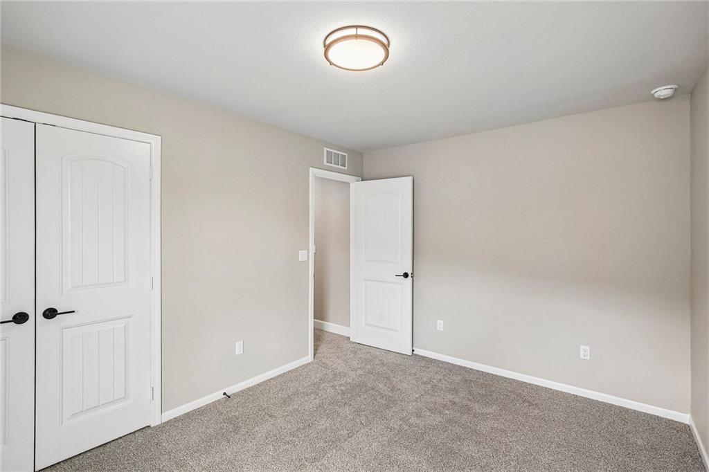 1644 N 157th Lane Property Photo 19