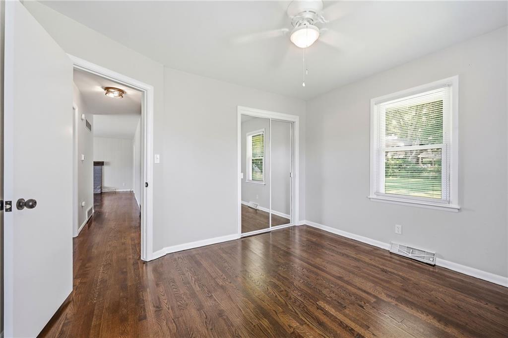 6807 N Brookside Road Property Photo 16