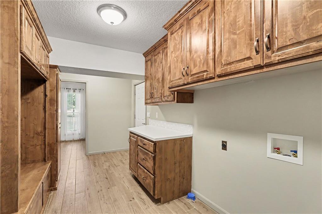 903 Doc Henry Road Property Photo 15