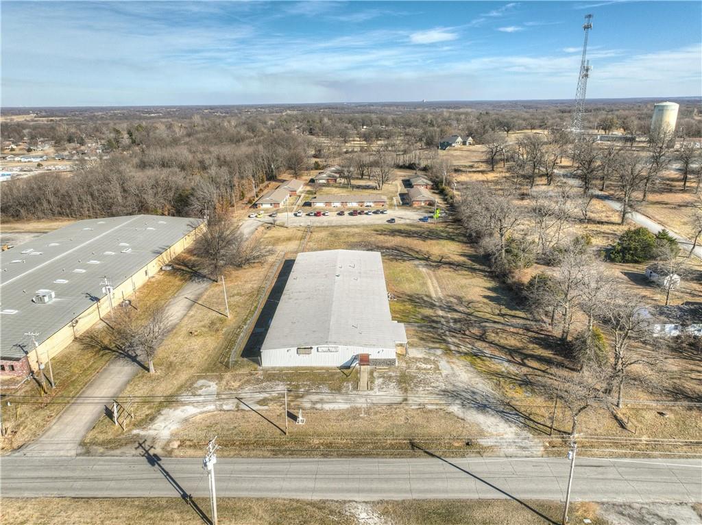 2800 Roberts Road Property Photo 5