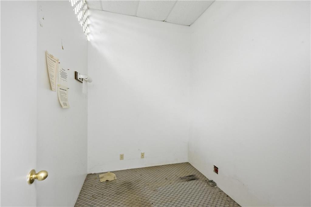 2800 Roberts Road Property Photo 25