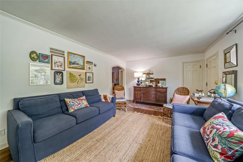 5337 Clark Drive Property Photo 5