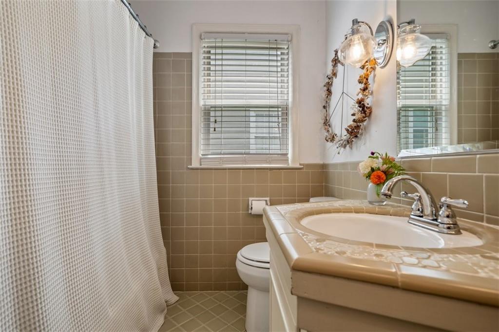 5337 Clark Drive Property Photo 17