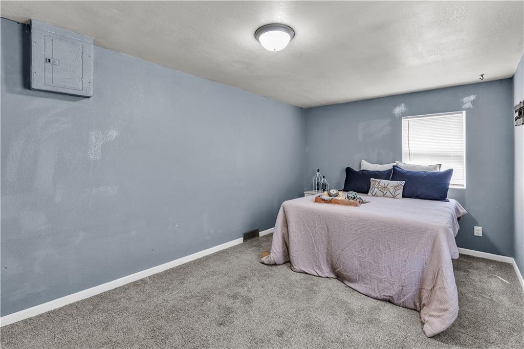 122 W Walnut Street Property Photo 13