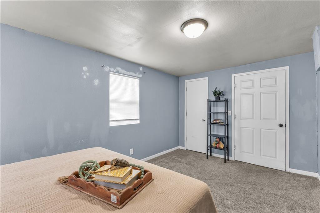 122 W Walnut Street Property Photo 14