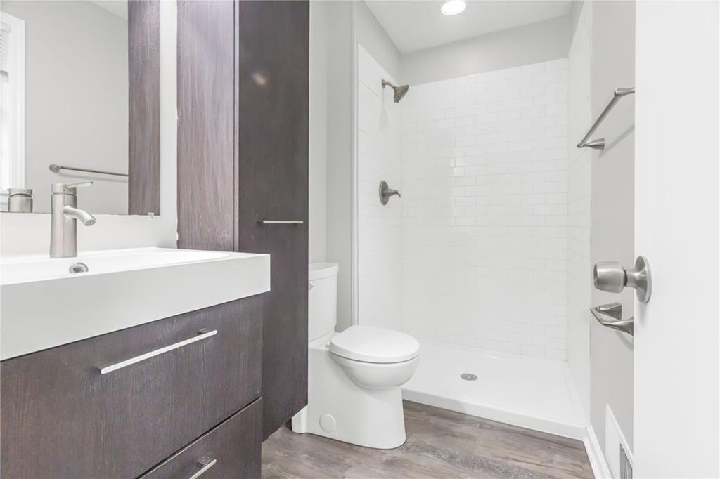 3612 Ne Chapel Drive Property Photo 18