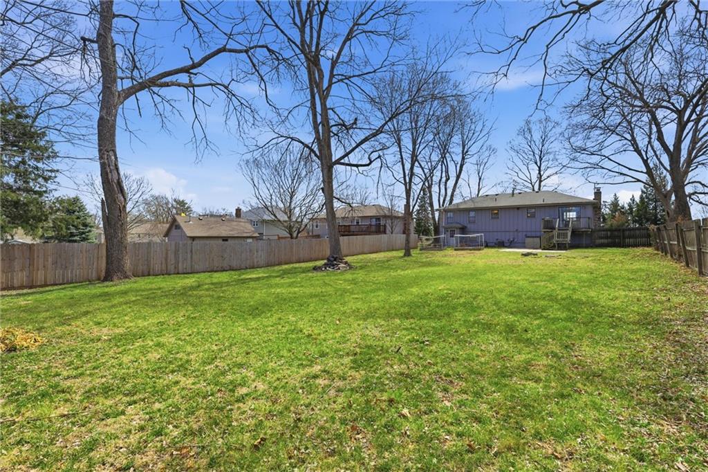 11714 W 61st Terrace Property Photo 31