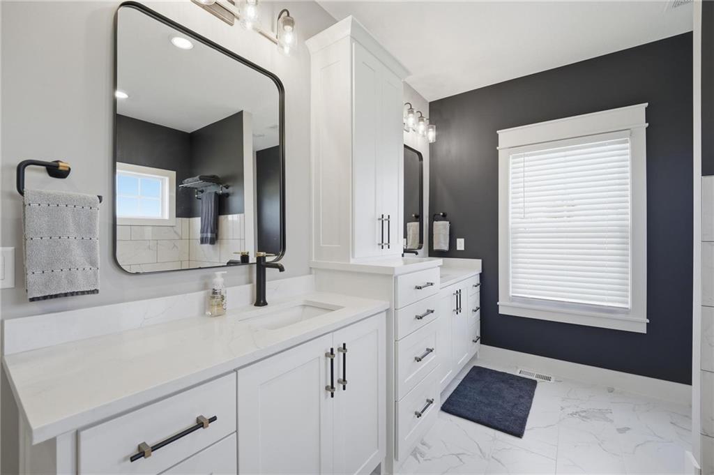 15928 E Cogan Lane Property Photo 35
