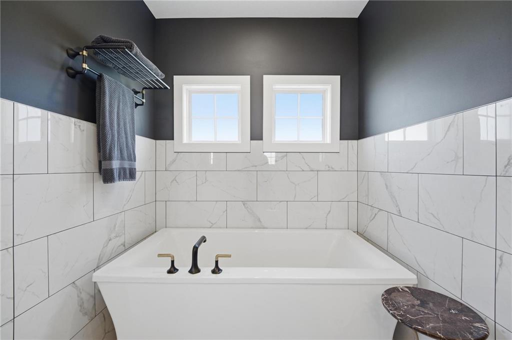 15928 E Cogan Lane Property Photo 36