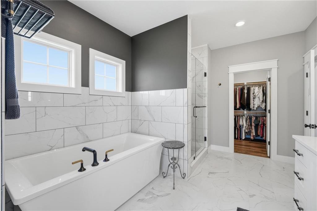 15928 E Cogan Lane Property Photo 37