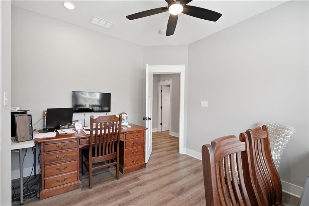 15928 E Cogan Lane Property Photo 41