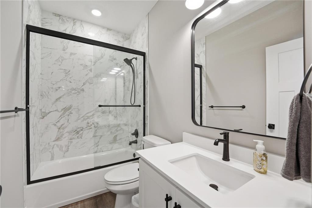 15928 E Cogan Lane Property Photo 42