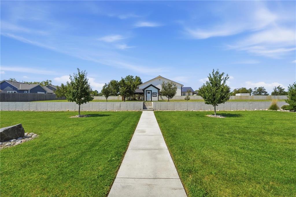 15928 E Cogan Lane Property Photo 69