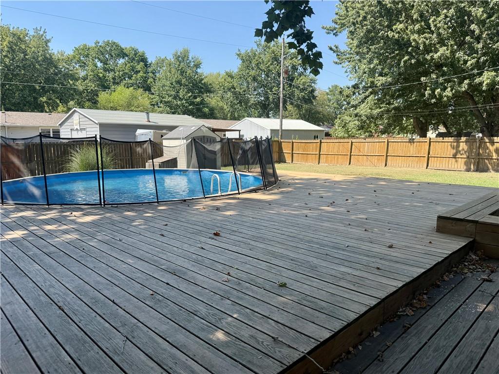 208 Willow Lane Property Photo 31