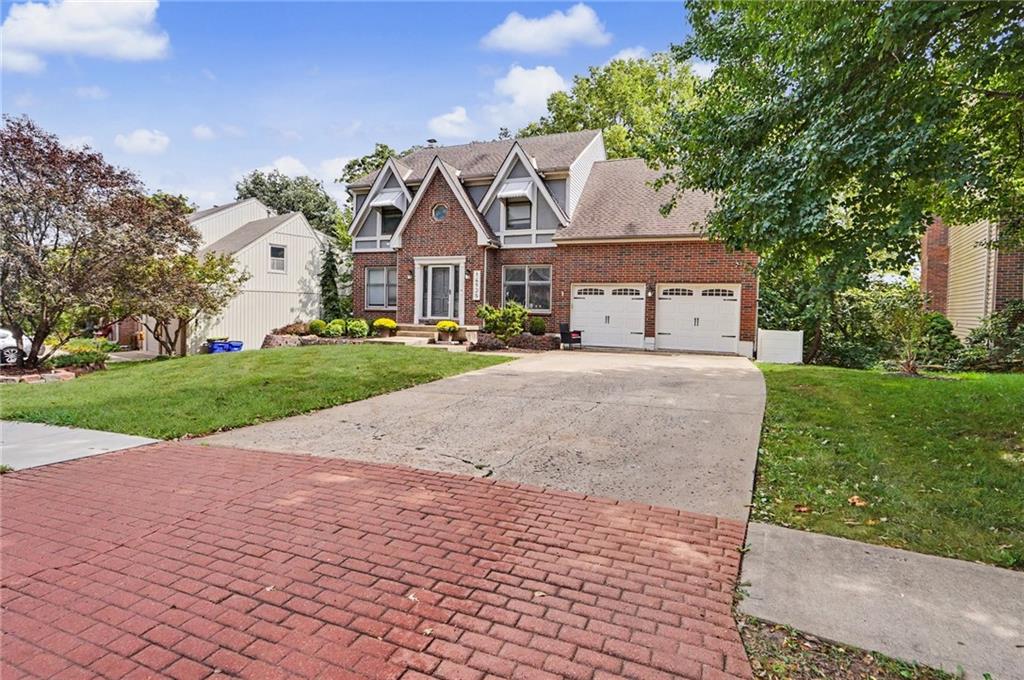 14935 W 76th Street Property Photo 2