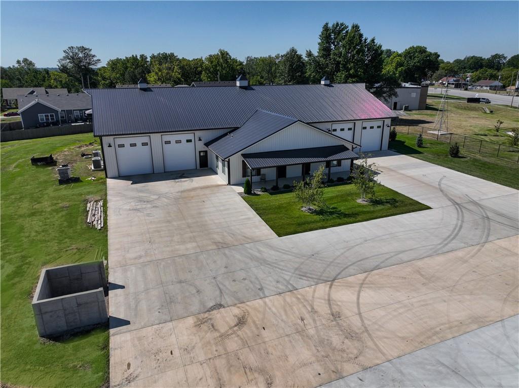 15803 E Us Highway 24 Highway Property Photo 4