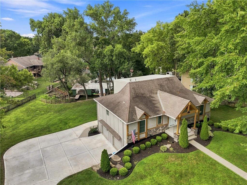 244 N Winnebago Drive Property Photo 45