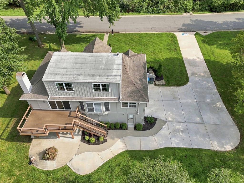 244 N Winnebago Drive Property Photo 47