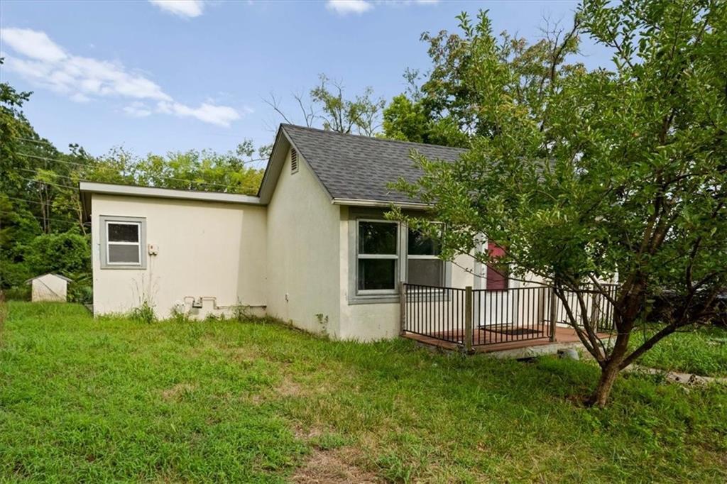 103 Ash Street Property Photo 4