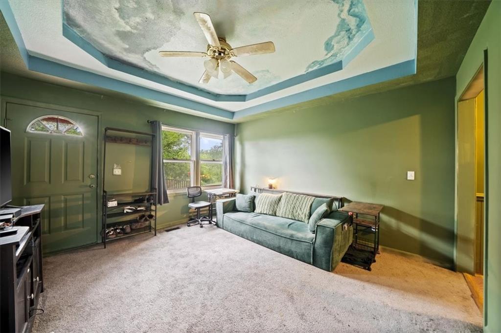 103 Ash Street Property Photo 7
