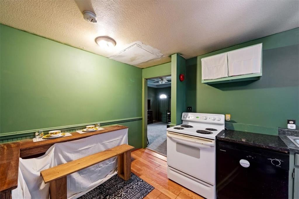 103 Ash Street Property Photo 14