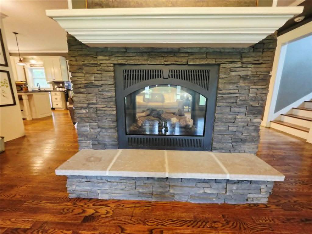 953 S 190th Street Property Photo 11