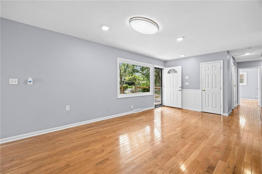 1402 Sw Peggy Circle Property Photo 3