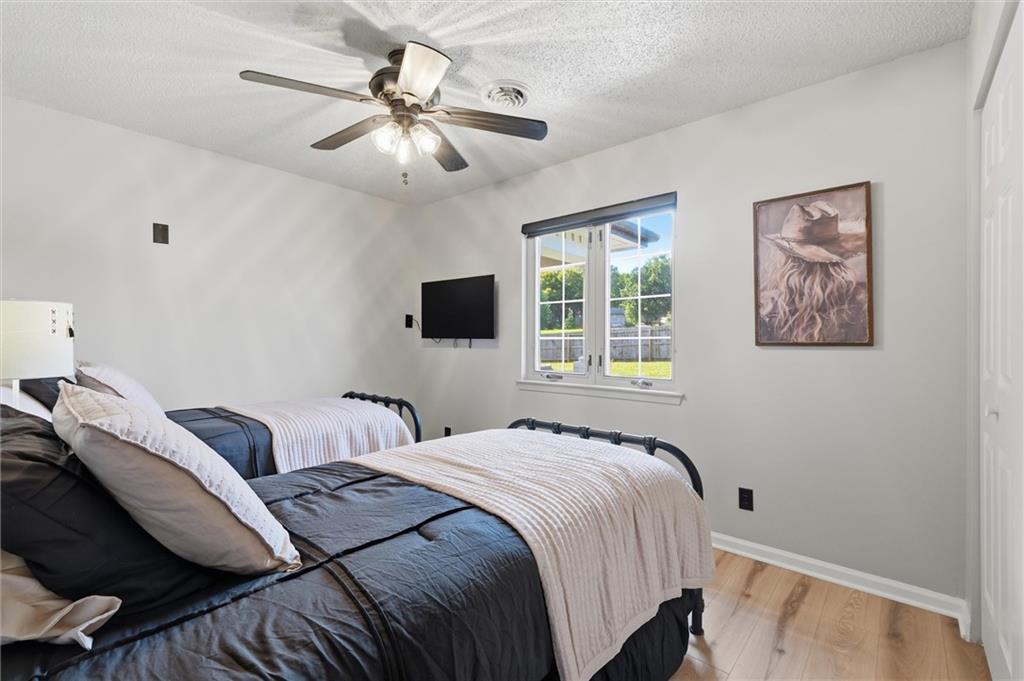 105 E Amity Street Property Photo 38