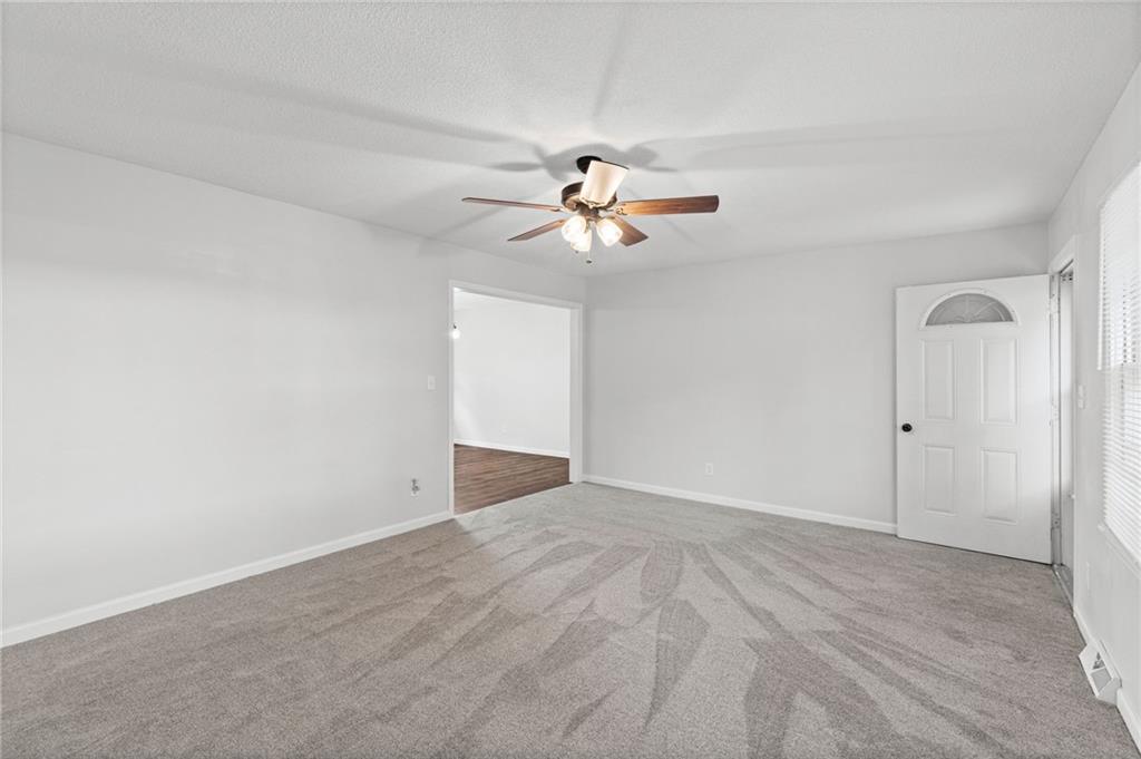 1308 N Cherry Street Property Photo 6