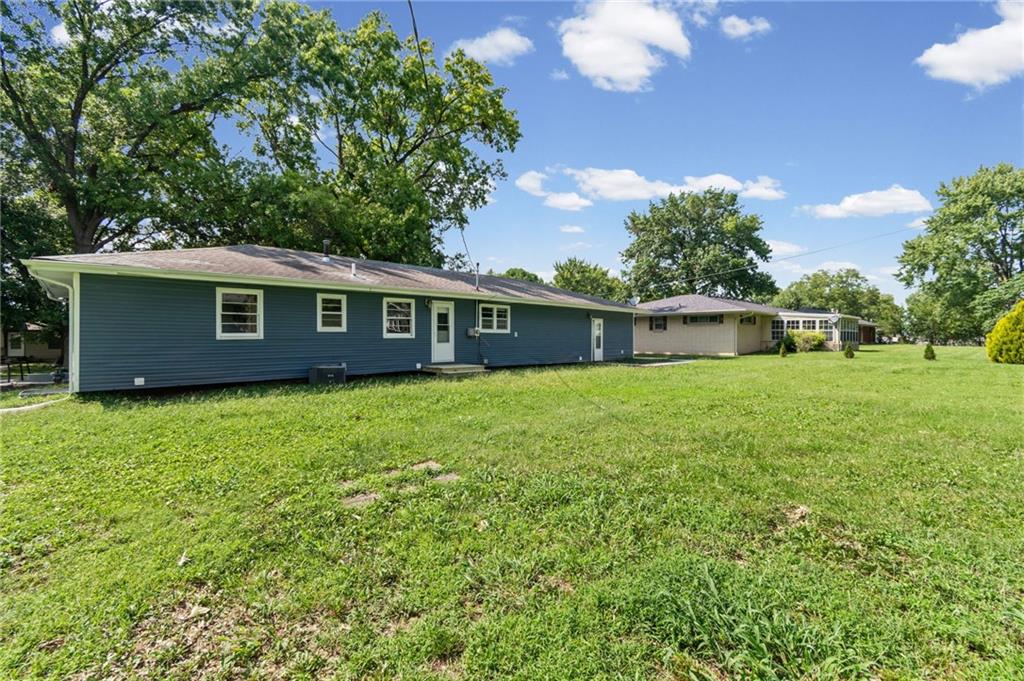 1308 N Cherry Street Property Photo 43