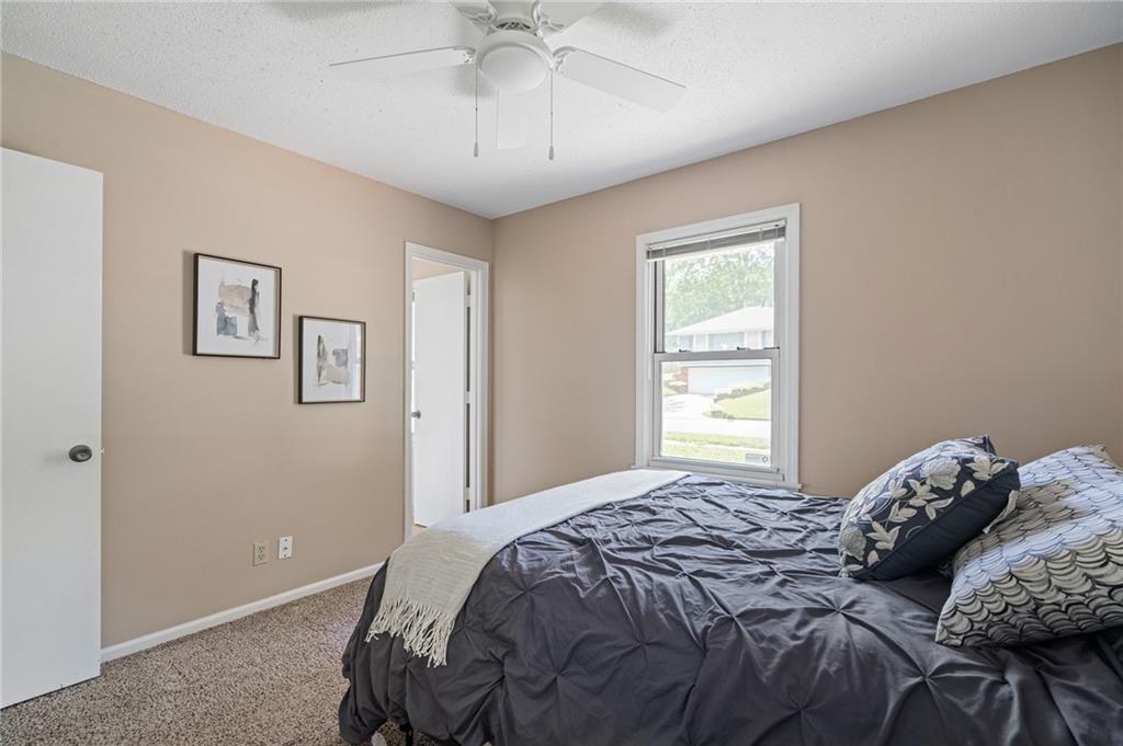 1833 N York Street Property Photo 12