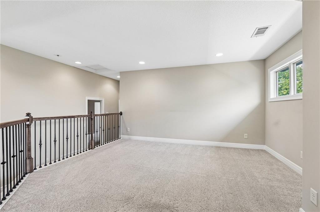 1052 N Stonecrest Road Property Photo 21