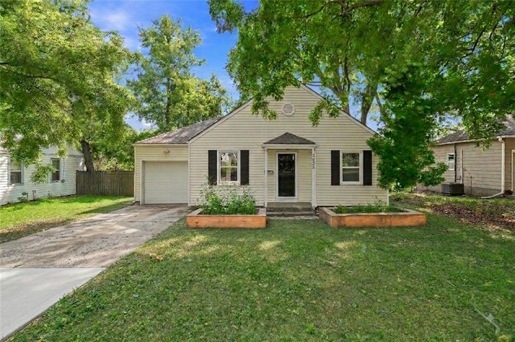 7533 Marty Street Property Photo 1